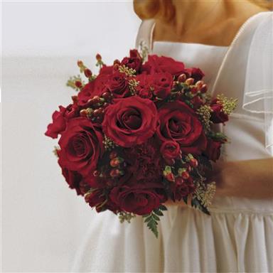 Large Scarlet Rose & Berry Bridal Bouquet Dandelyons Florist Ware Large Scarlet Rose & Berry Bridal Bouquet Dandelyons Florist Ware